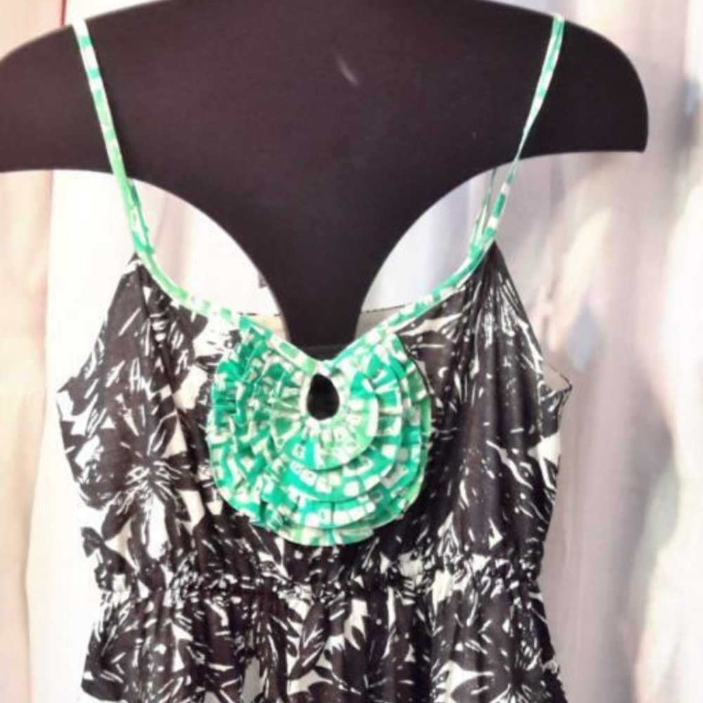 VERA WANG CUTE SUNDRESS